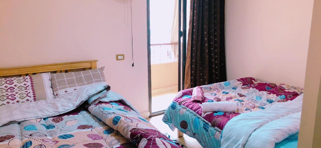 Apartment Family - Next To Abdeen Palace And Museum Cairo